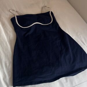 ALO Airbrush Streamlined Dress in Navy / Ivory